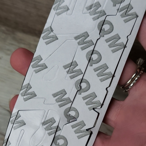 NWT Dodge 345 Hemi Accessory Set. 1 Genuine Leather Keychain, 1 Emblem & 4 Caps - Picture 3 of 7